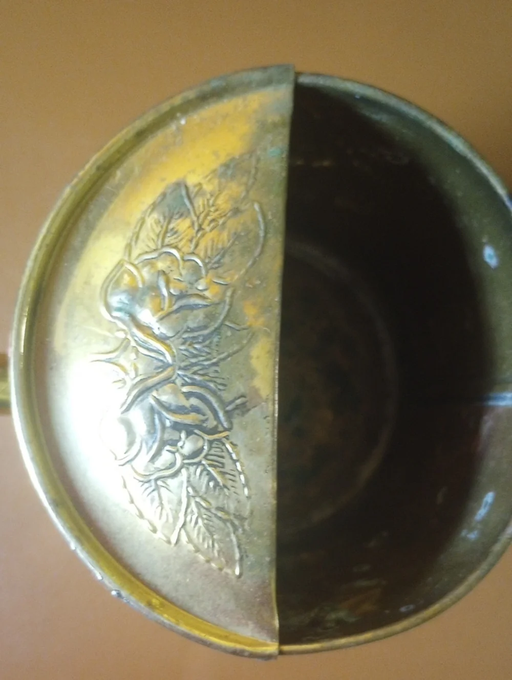 Vintage Molded Brass Watering Can w/ Colonial Historical Figures & Dogs